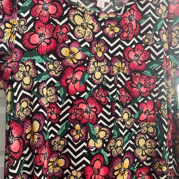 LuLaRoe Carly swing dress - Picture 2 of 4